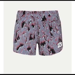 Lululemon track short peloton logo